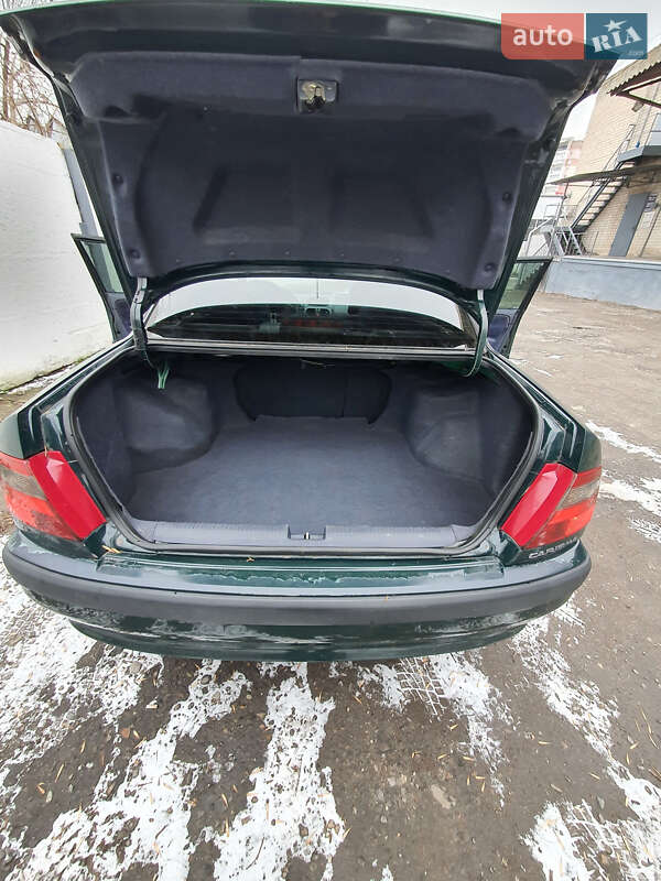 Седан Mitsubishi Carisma 1999 в Дніпрі