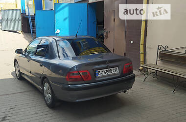 Седан Mitsubishi Carisma 2003 в Тернополе