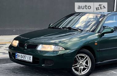 Седан Mitsubishi Carisma 1998 в Одесі