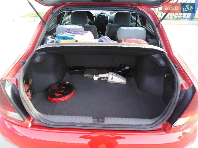 Ліфтбек Mitsubishi Carisma 1998 в Шептицькому