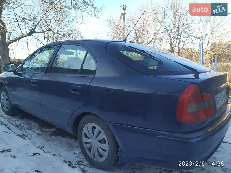 Mitsubishi Carisma 2001 VIN XMCLRDA2A2F000254 фото оголошення 12 з 42