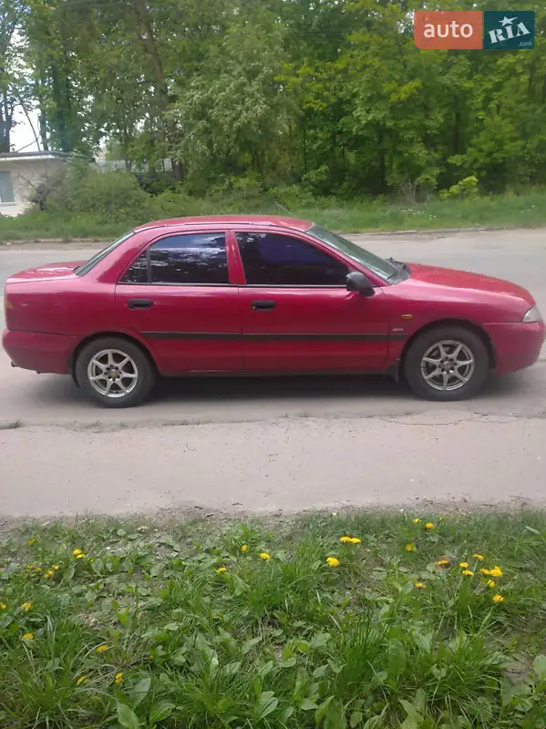 Mitsubishi Carisma
