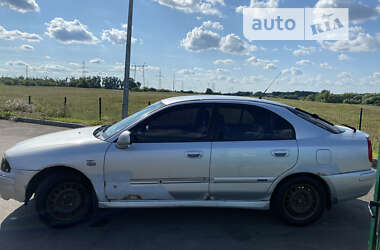 Ліфтбек Mitsubishi Carisma 2003 в 