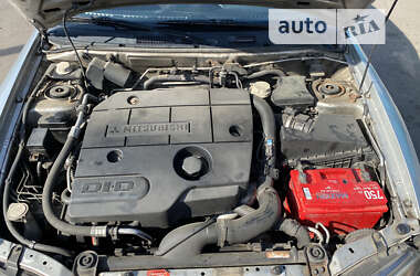 Ліфтбек Mitsubishi Carisma 2003 в 
