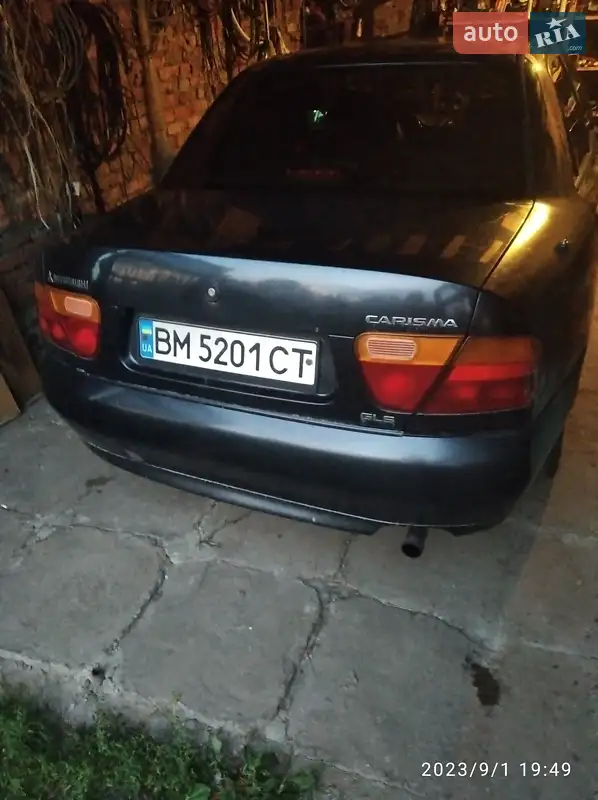 Mitsubishi Carisma