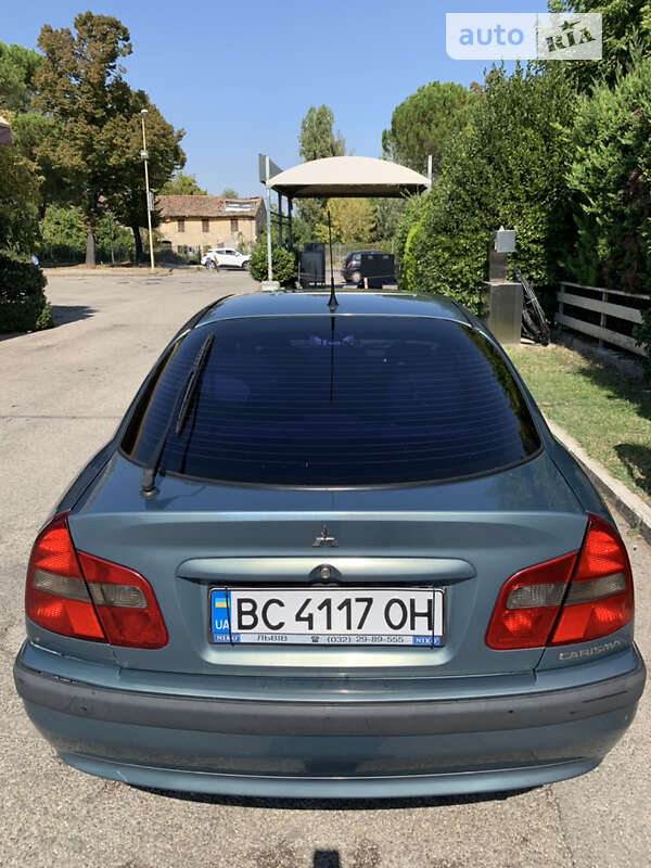 Лифтбек Mitsubishi Carisma 2002 в Рогатине