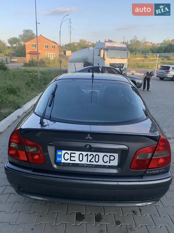 Mitsubishi Carisma