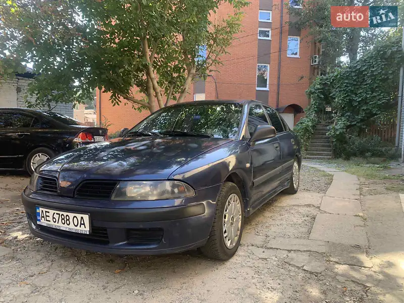 Mitsubishi Carisma