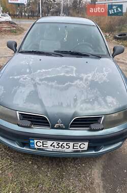 Седан Mitsubishi Carisma 2002 в Черновцах