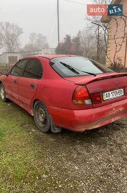 Ліфтбек Mitsubishi Carisma 1996 в Іршаві