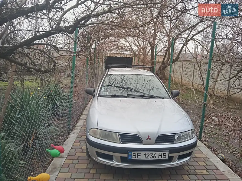 Mitsubishi Carisma