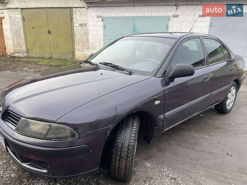 Седан Mitsubishi Carisma 2002 в Жмеринці