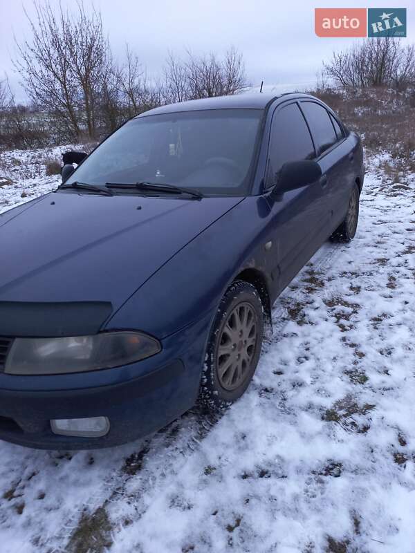 Седан Mitsubishi Carisma 2002 в Сумах