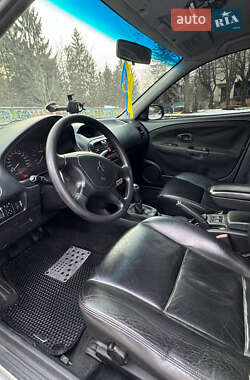 Седан Mitsubishi Carisma 2002 в 