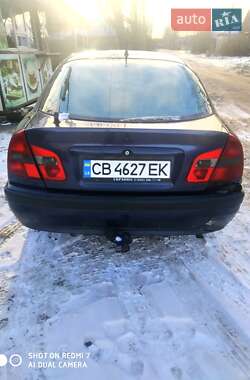 Лифтбек Mitsubishi Carisma 2002 в 