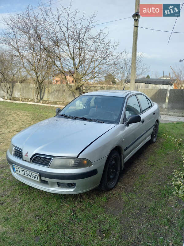 Mitsubishi Carisma 2000
