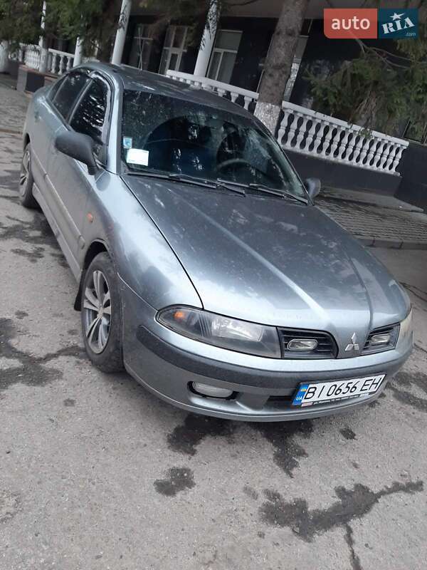 Ліфтбек Mitsubishi Carisma 2002 в Кременчуці