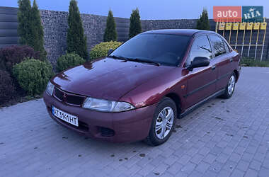 Седан Mitsubishi Carisma 1998 в Киеве