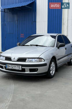 Седан Mitsubishi Carisma 1999 в 