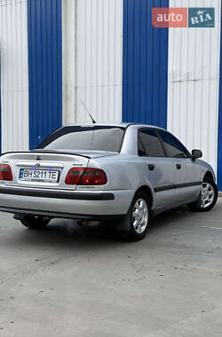 Седан Mitsubishi Carisma 1999 в 