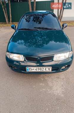 Ліфтбек Mitsubishi Carisma 1996 в Ізмаїлі