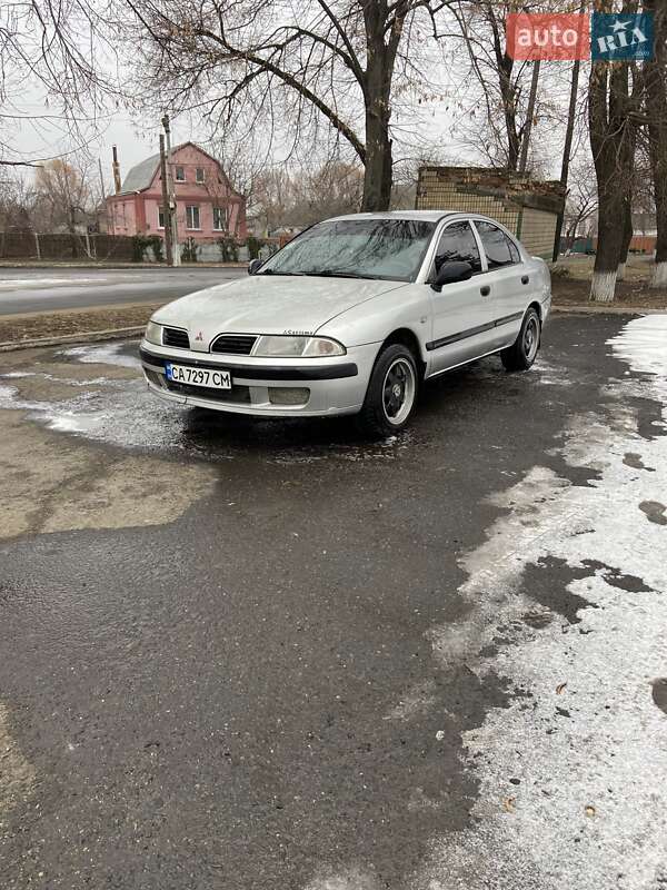 Mitsubishi Carisma 1999