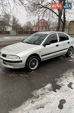 Лифтбек Mitsubishi Carisma 1999 в 