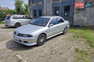 Седан Mitsubishi Carisma 2002 в Самборі