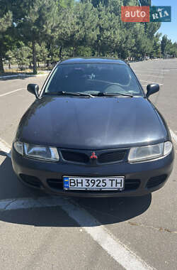 Лифтбек Mitsubishi Carisma 1997 в Одессе