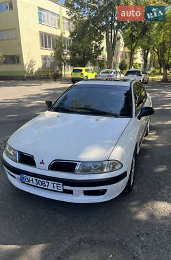 Ліфтбек Mitsubishi Carisma 2001 в Одесі