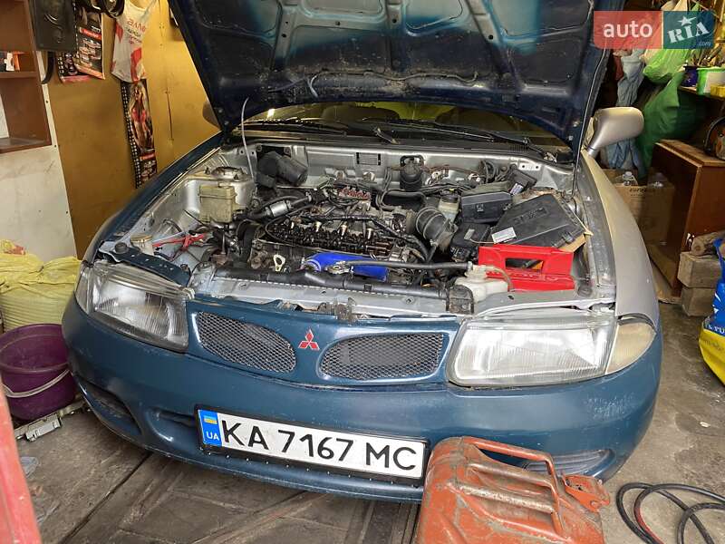 Ліфтбек Mitsubishi Carisma 1997 в Білій Церкві