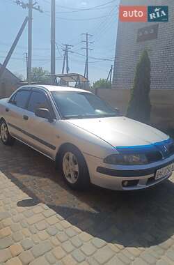 Седан Mitsubishi Carisma 2001 в 