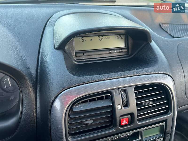 Ліфтбек Mitsubishi Carisma 2001 в Олександрії фото 16 Ліфтбек Mitsubishi Carisma 2001 в Олександрії