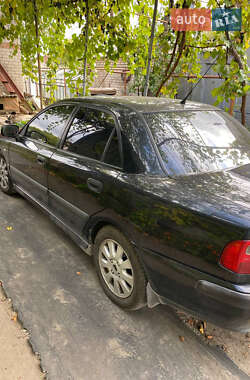 Седан Mitsubishi Carisma 2003 в  фото 11 Седан Mitsubishi Carisma 2003 в
