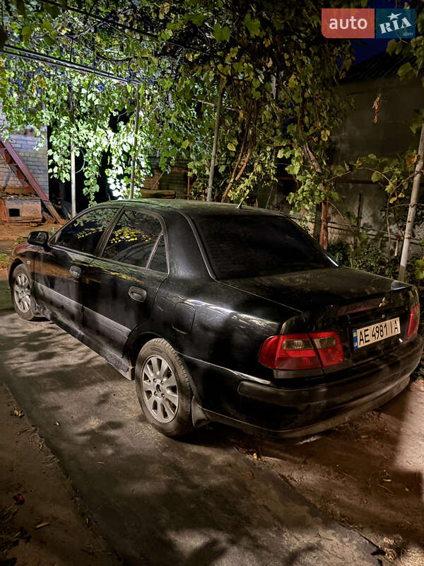 Седан Mitsubishi Carisma 2003 в Павлограде