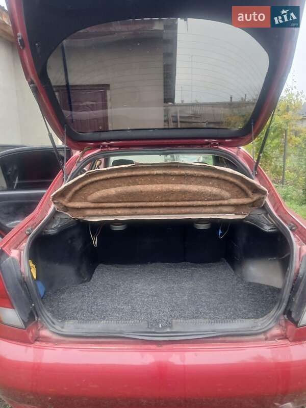Ліфтбек Mitsubishi Carisma 1996 в Кролевці фото 2 Ліфтбек Mitsubishi Carisma 1996 в Кролевці
