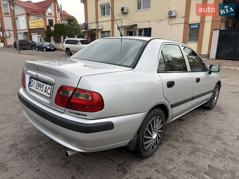 Седан Mitsubishi Carisma 2003 в Яготині