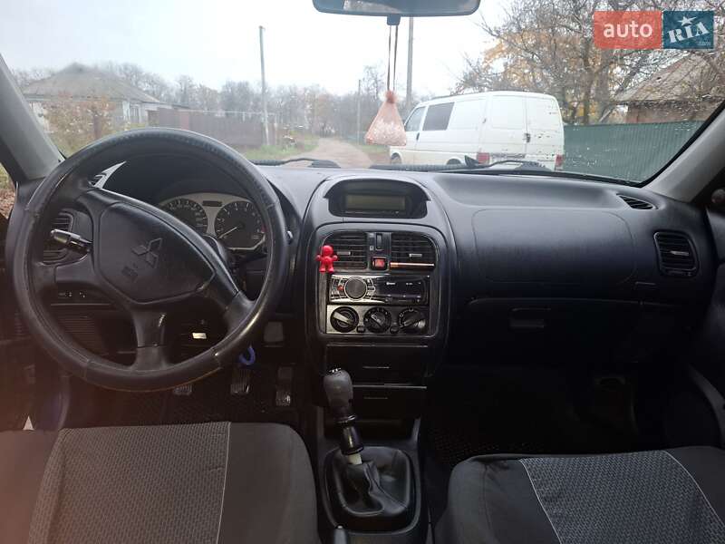 Седан Mitsubishi Carisma 2003 в Немирове фото 7 Седан Mitsubishi Carisma 2003 в Немирове