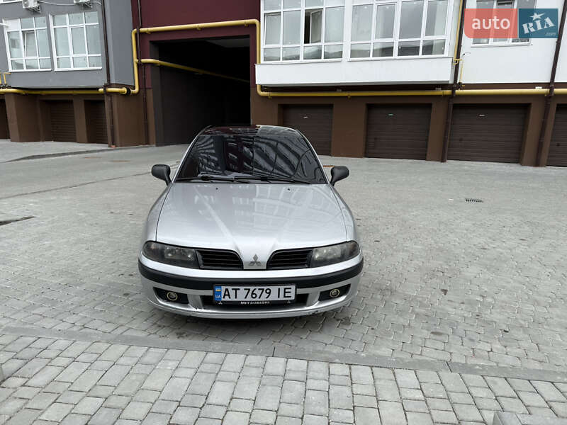 Mitsubishi Carisma 2002