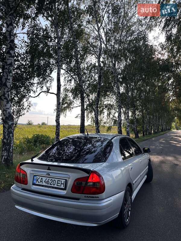 Лифтбек Mitsubishi Carisma 2003 в Переяславе