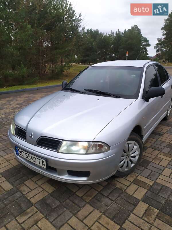 Mitsubishi Carisma 2003