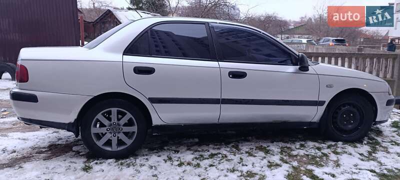 Mitsubishi Carisma 2002