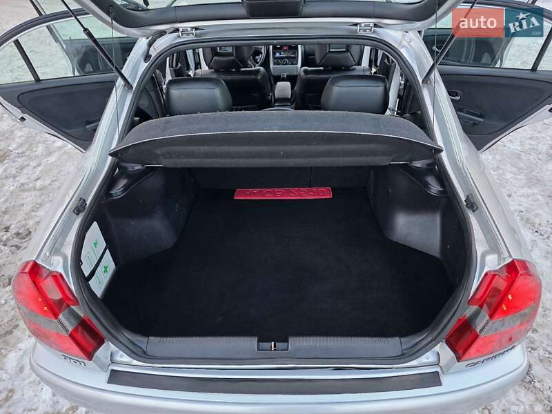 Лифтбек Mitsubishi Carisma 2003 в Хмельницком фото 70 Лифтбек Mitsubishi Carisma 2003 в Хмельницком