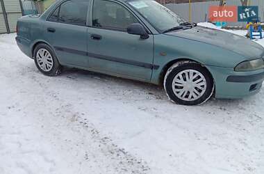 Седан Mitsubishi Carisma 2002 в Кам'янець-Подільському