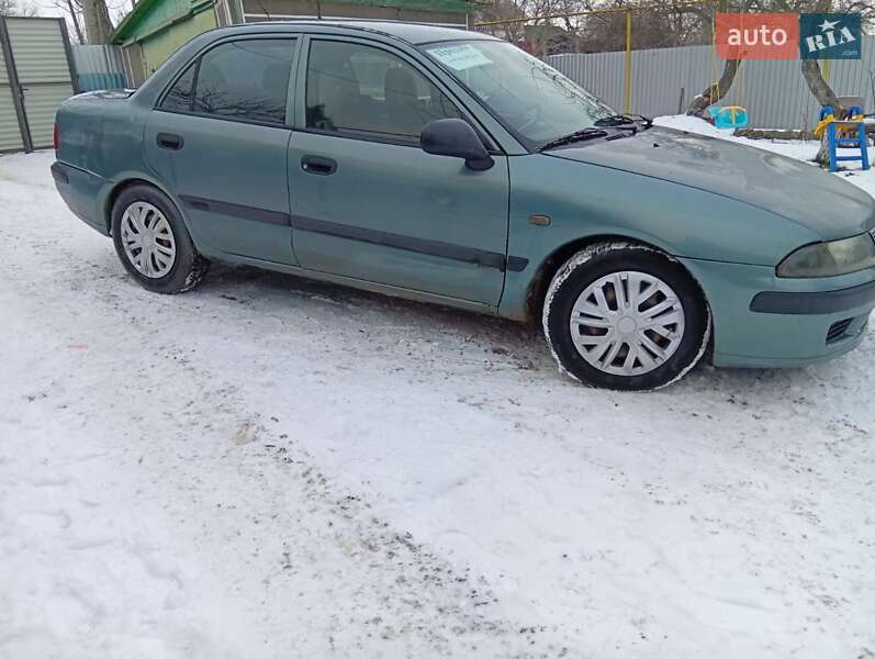 Mitsubishi Carisma 2002