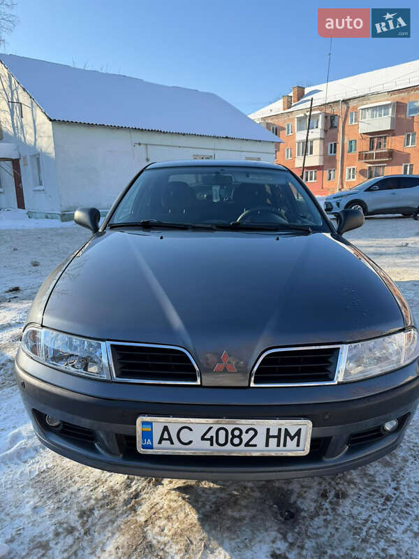 Mitsubishi Carisma 2003