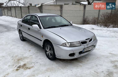 Ліфтбек Mitsubishi Carisma 1998 в Харкові