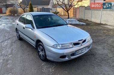 Ліфтбек Mitsubishi Carisma 1998 в Харкові