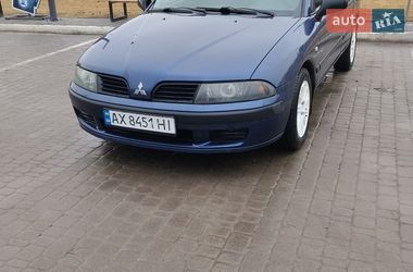 Ліфтбек Mitsubishi Carisma 2001 в Харкові