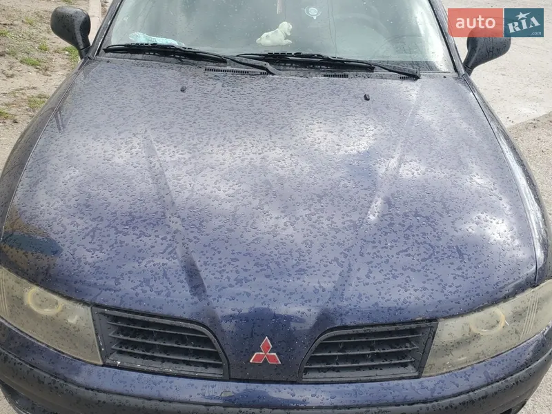 Mitsubishi Carisma